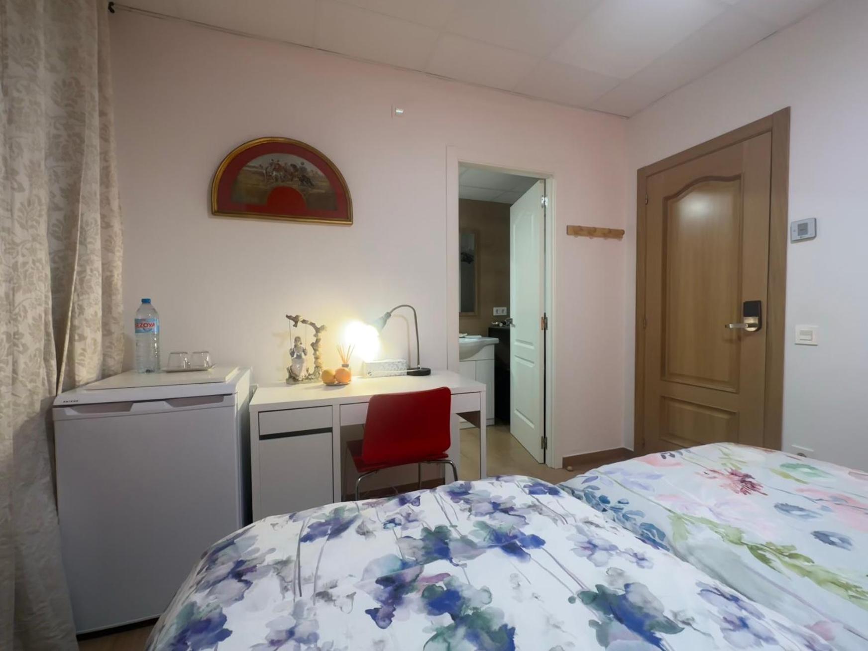 ולנסיה Mirador 2 Del Mercado Central - Habitacion Con Bano Privado En El Centro De La Ciudad Vella מראה חיצוני תמונה