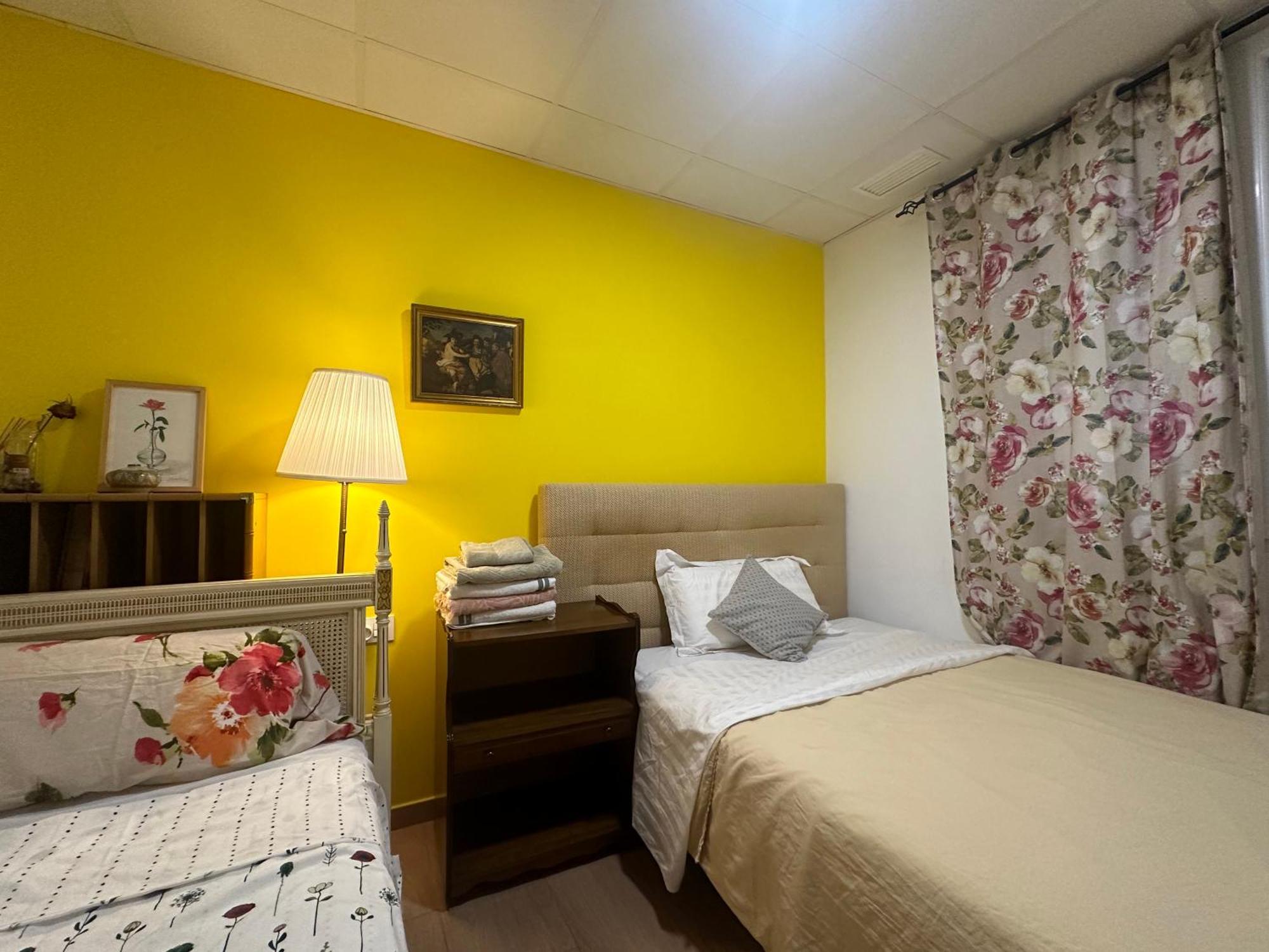 ולנסיה Mirador 2 Del Mercado Central - Habitacion Con Bano Privado En El Centro De La Ciudad Vella מראה חיצוני תמונה