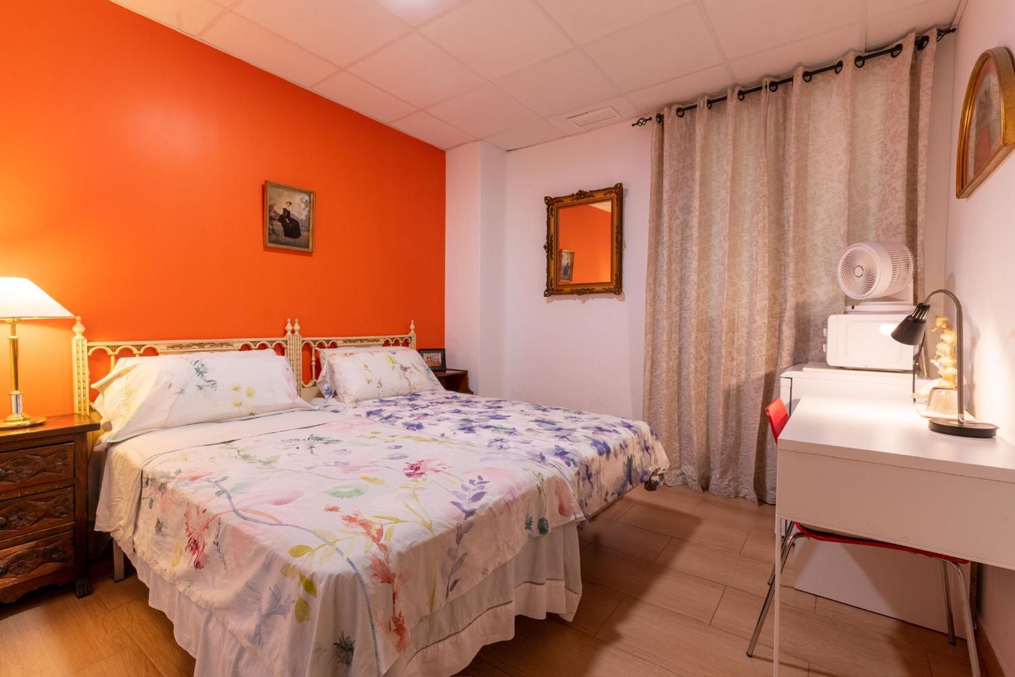 ולנסיה Mirador 2 Del Mercado Central - Habitacion Con Bano Privado En El Centro De La Ciudad Vella מראה חיצוני תמונה